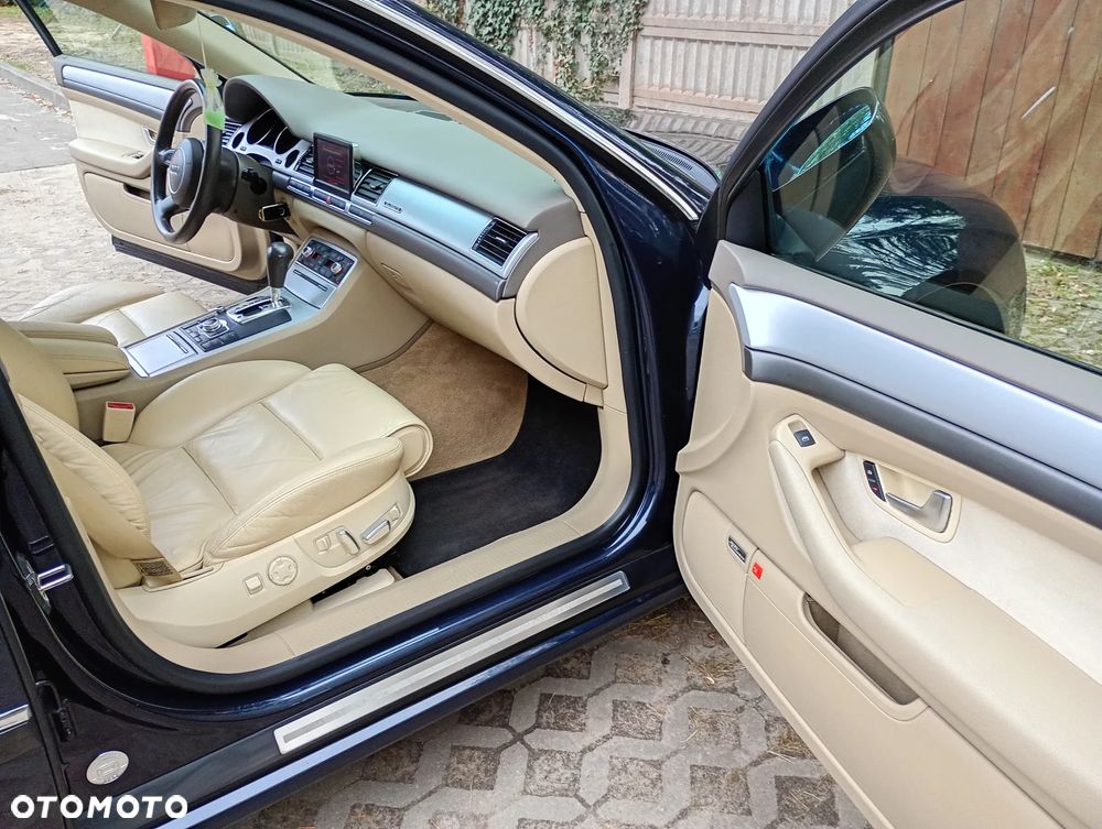 Audi A8 3.7 Quattro - 27