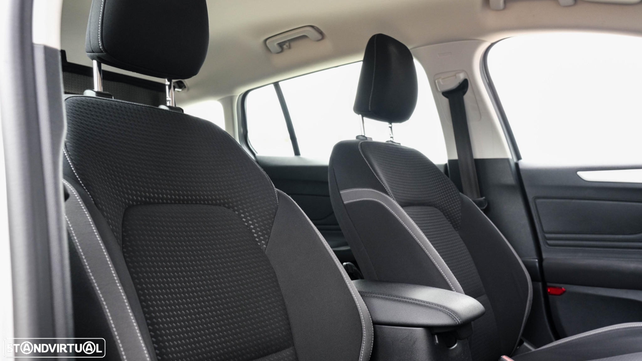 Ford Focus SW 1.5 EcoBlue S&S ACTIVE - 39
