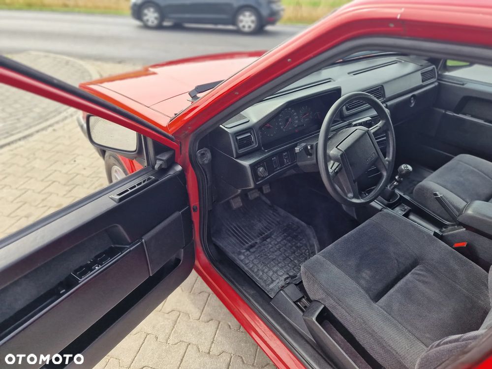 Volvo Seria 900 - 15