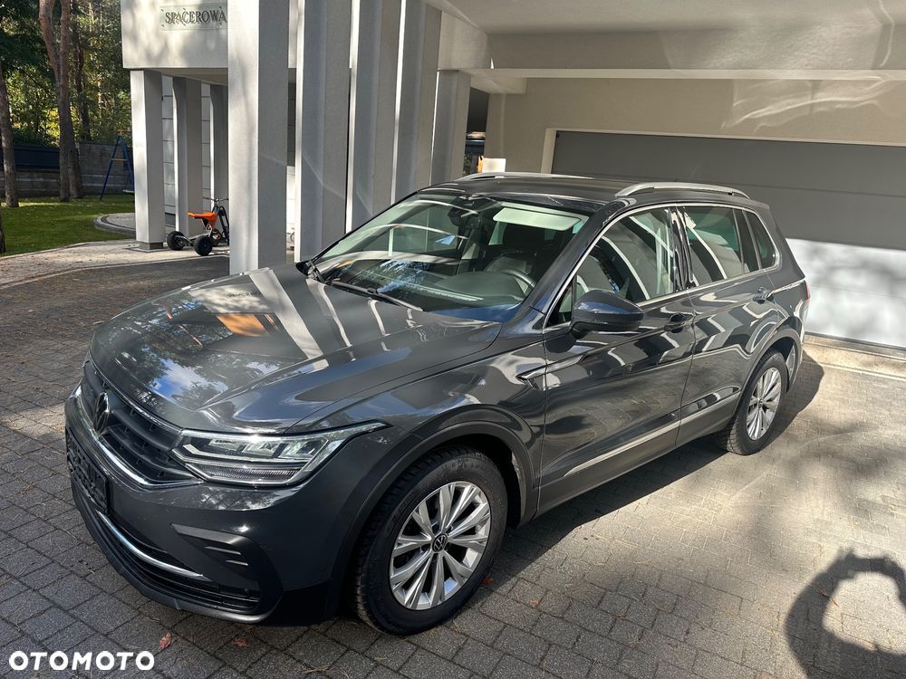 Volkswagen Tiguan ver-2-0-tdi-elegance-dsg - 10
