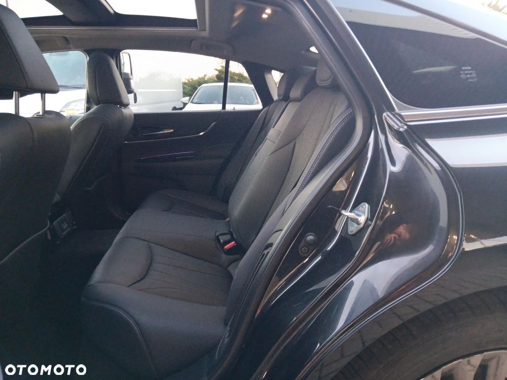 Toyota Mirai Executive - 11