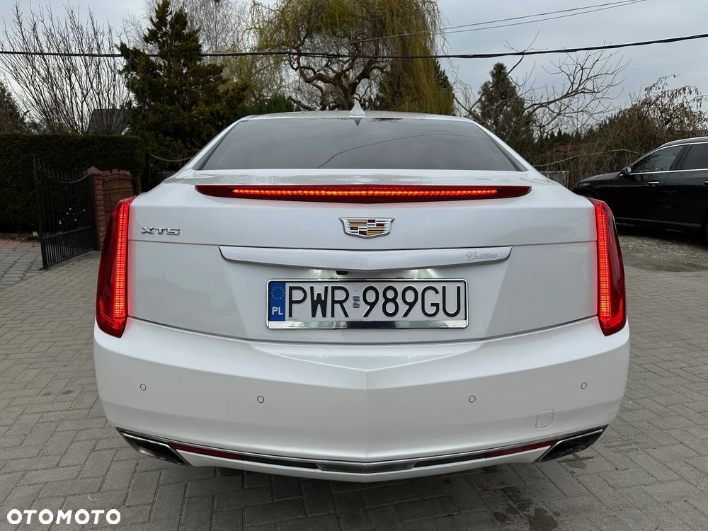 Cadillac XTS - 35