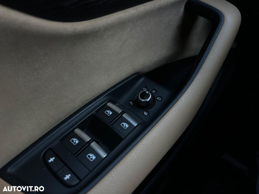 Audi Q7 55 TFSI e quattro tiptronic - 35