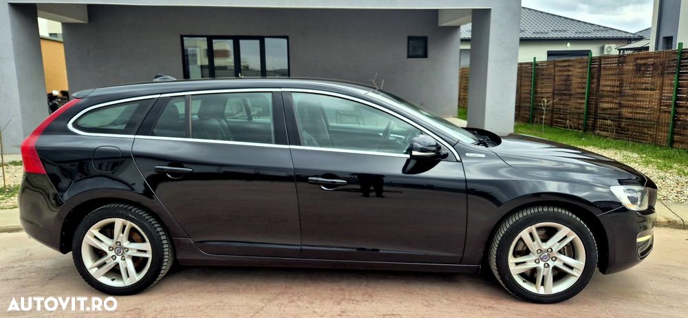 Volvo V60 D6 Plug-In-Hybrid AWD Geartronic Summum - 5