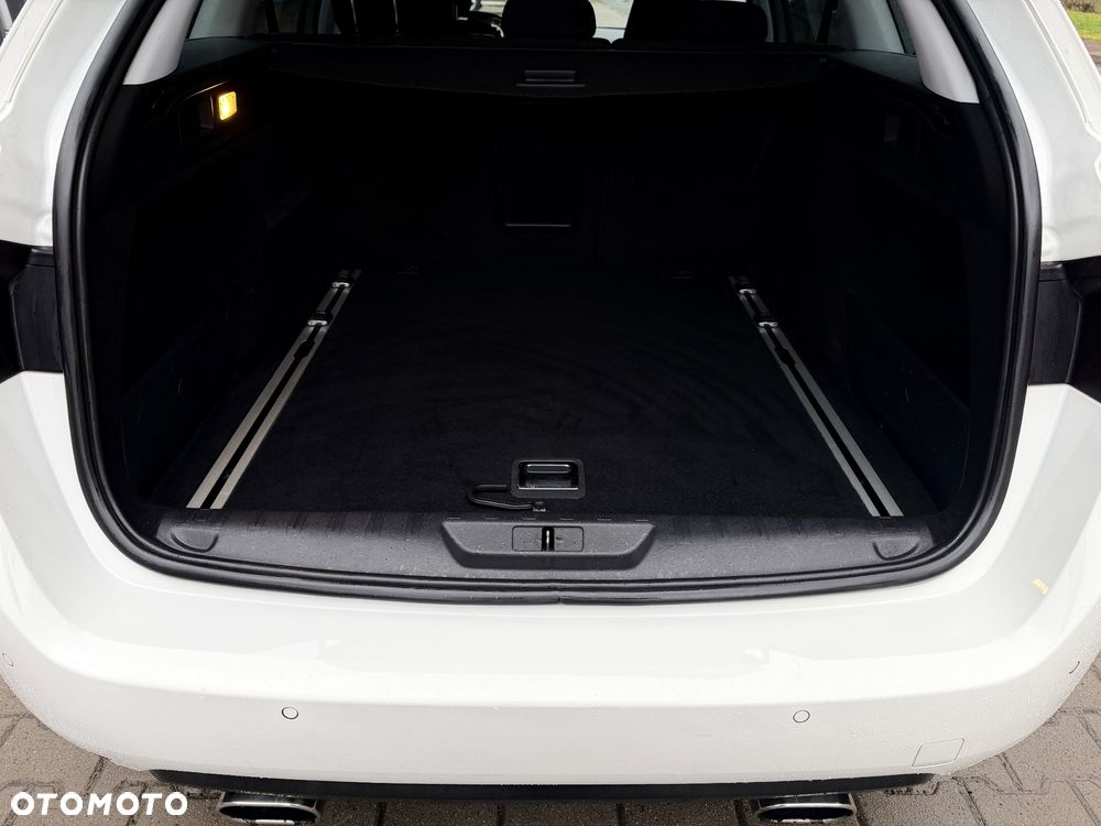 Peugeot 308 e-HDi 115 Stop & Start Allure - 39