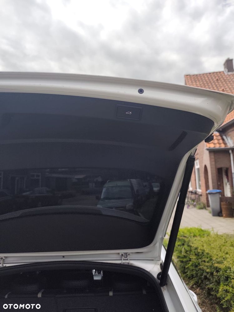 Skoda Octavia 2.0 TDI RS DSG - 14