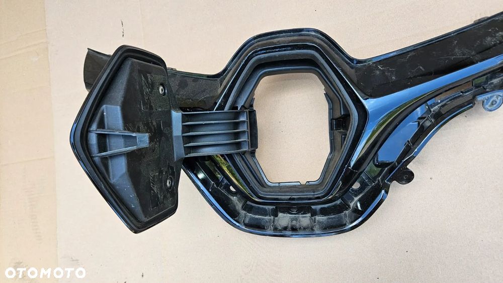 Pas grill wraz z mechanizmem ładowania Renault Zoe Przed Liftem - 5