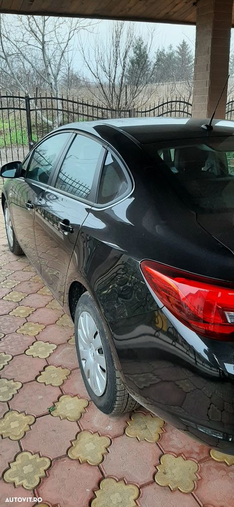 Opel Astra 1.4 Turbo ECOTEC Cosmo - 5