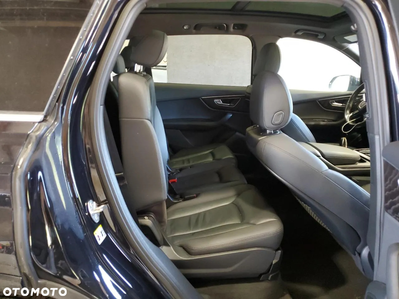 Audi Q7 - 10