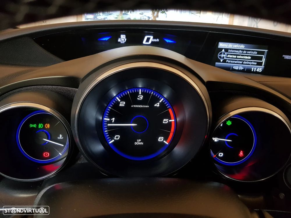 Honda Civic 1.4 i-VTEC Sport Navi - 24