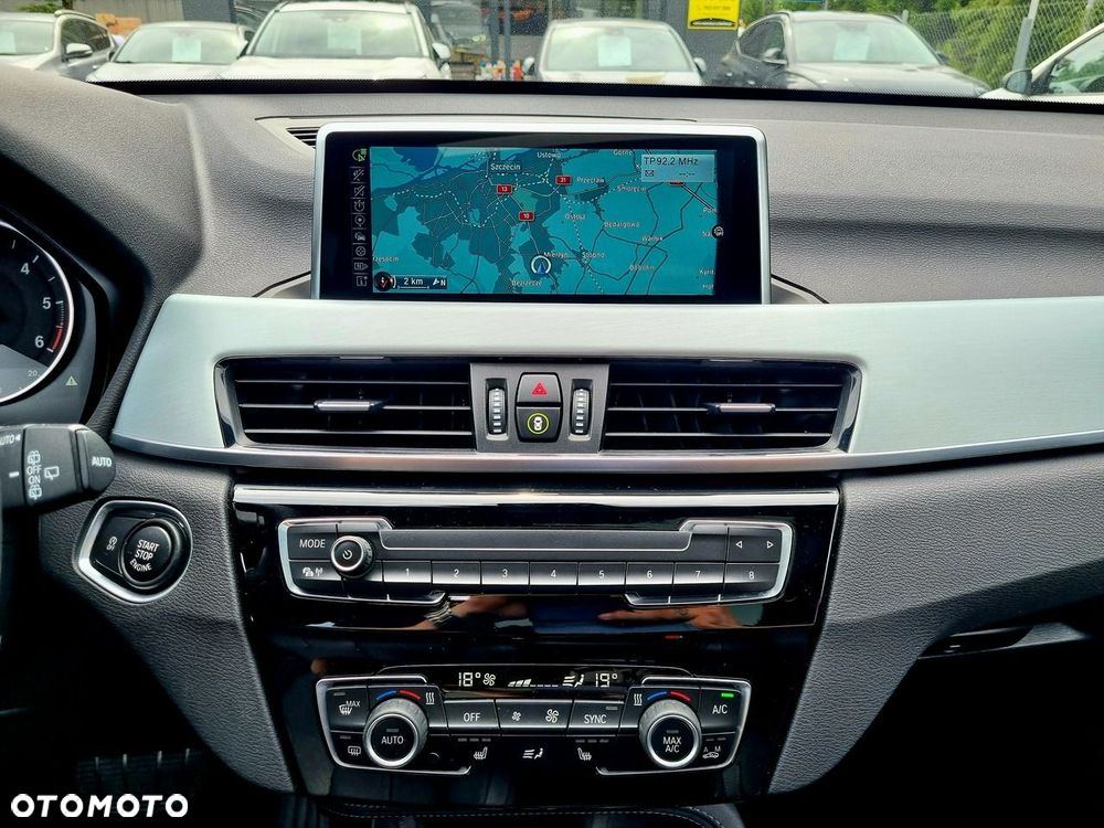BMW X1 xDrive20d Sport Line - 22