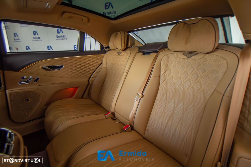 Bentley Flying Spur - 24