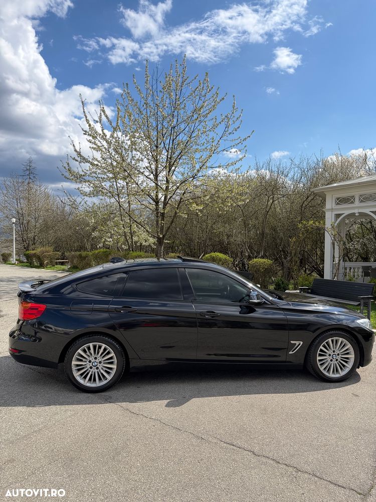 BMW Seria 3 320d Aut. Luxury Line - 7