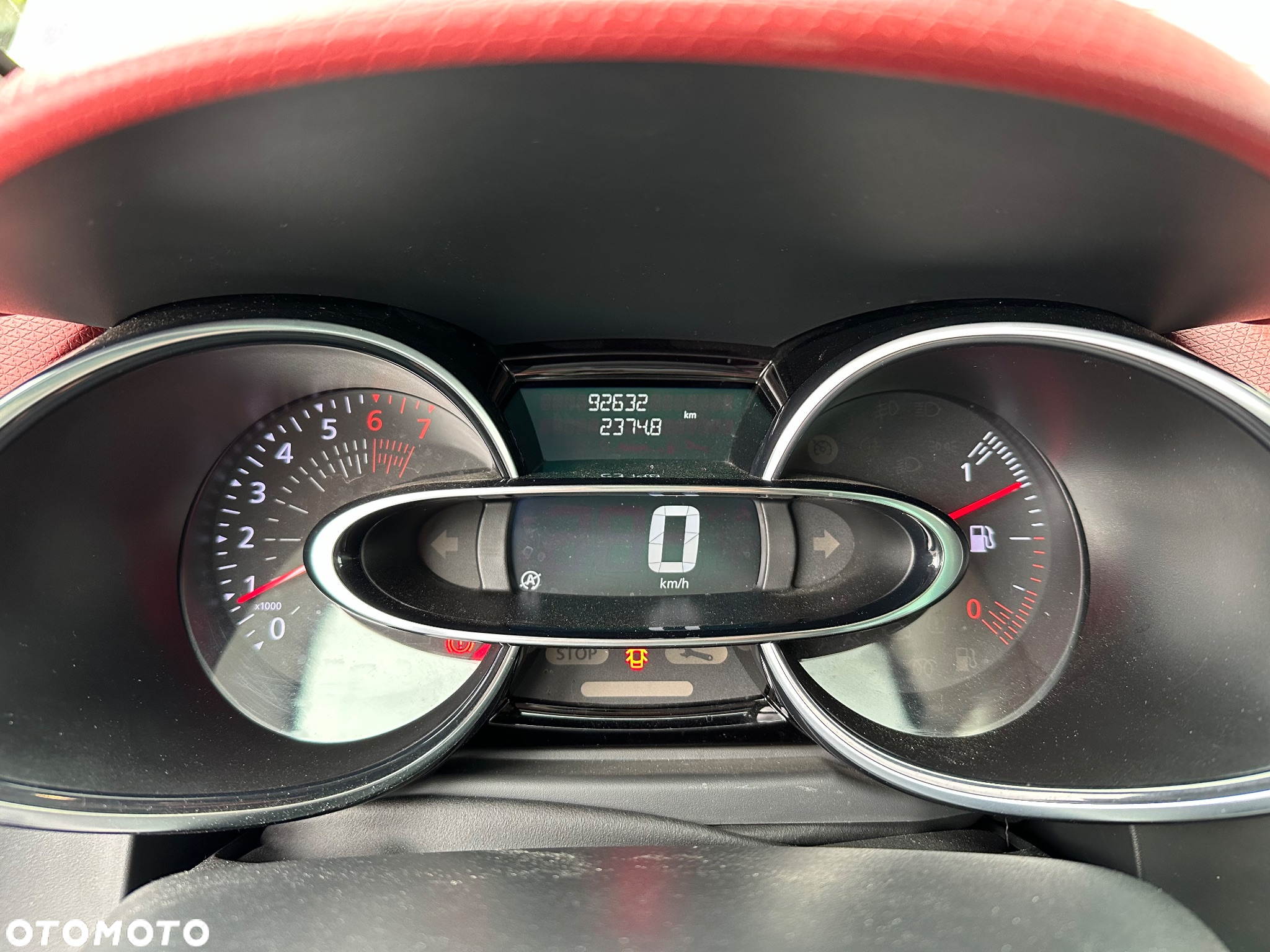 Renault Clio ENERGY TCe 120 INTENS - 17
