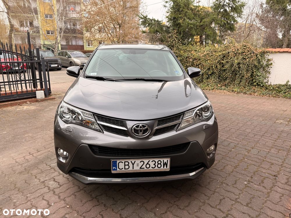 Toyota RAV4 2.0 D-4D Premium - 13