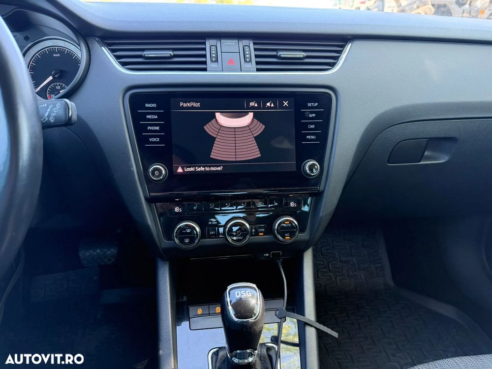 Skoda Octavia 1.5 TSI DSG MHEV Style - 13