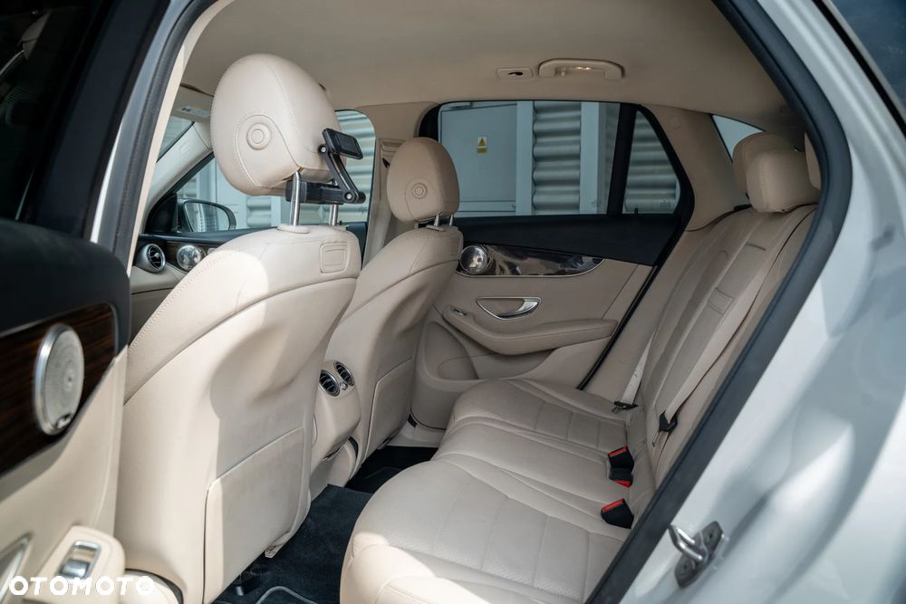 Mercedes-Benz GLC 300 4-Matic - 7