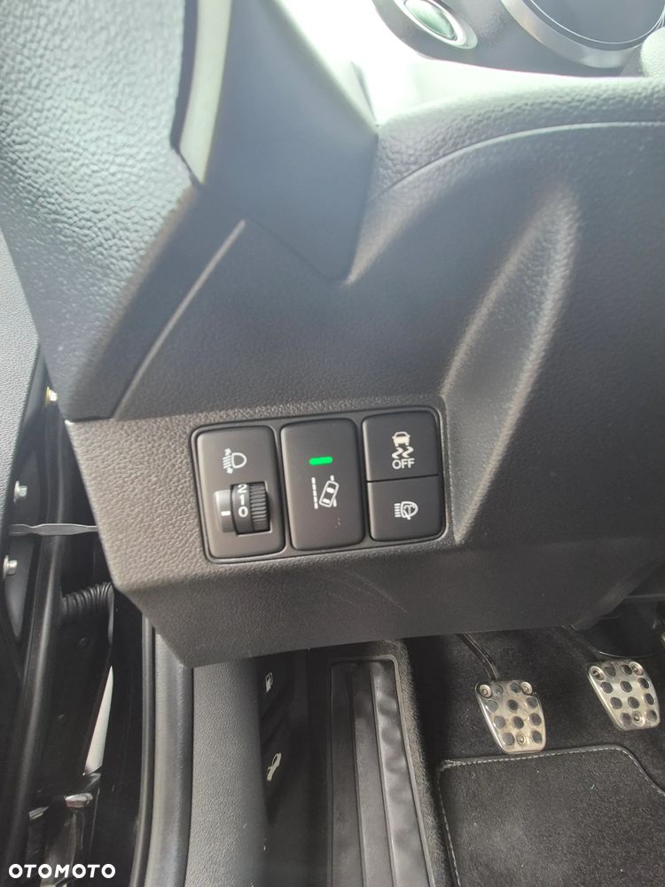 Honda Civic 1.8 Sport (ADAS / Connect+) - 11