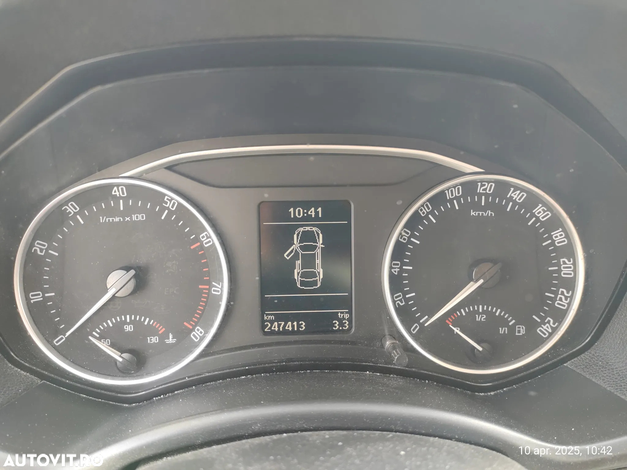 Skoda Octavia 1.6 MPI Ambiente - 6