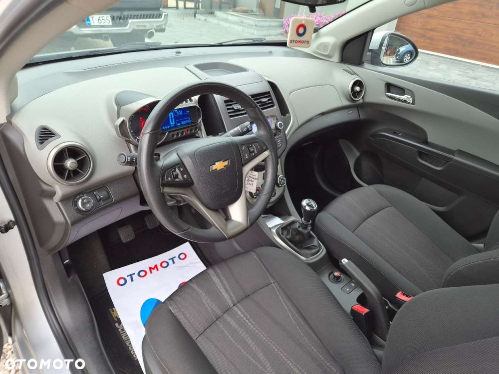 Chevrolet Aveo - 14