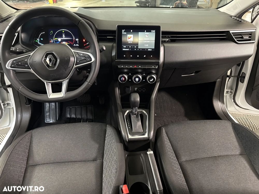Renault Clio - 9