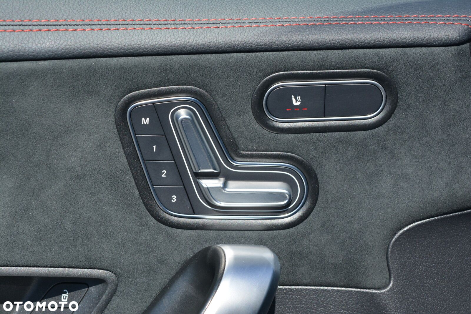 Mercedes-Benz CLA 200 AMG Line 7G-DCT - 15