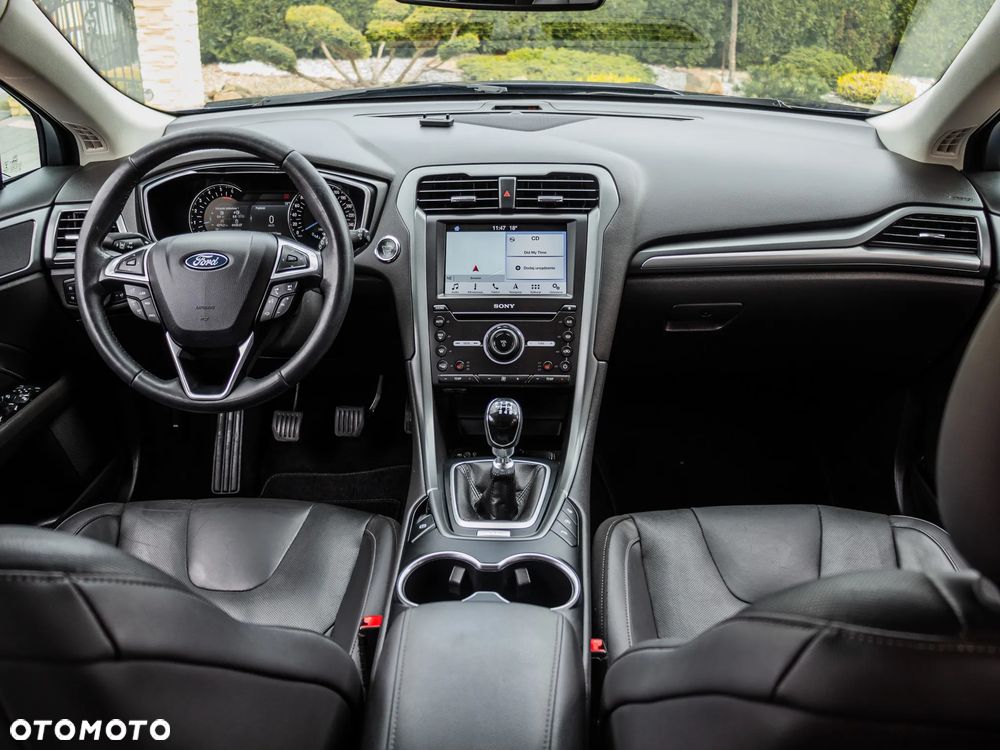 Ford Mondeo 2.0 TDCi STart-Stopp Titanium - 18