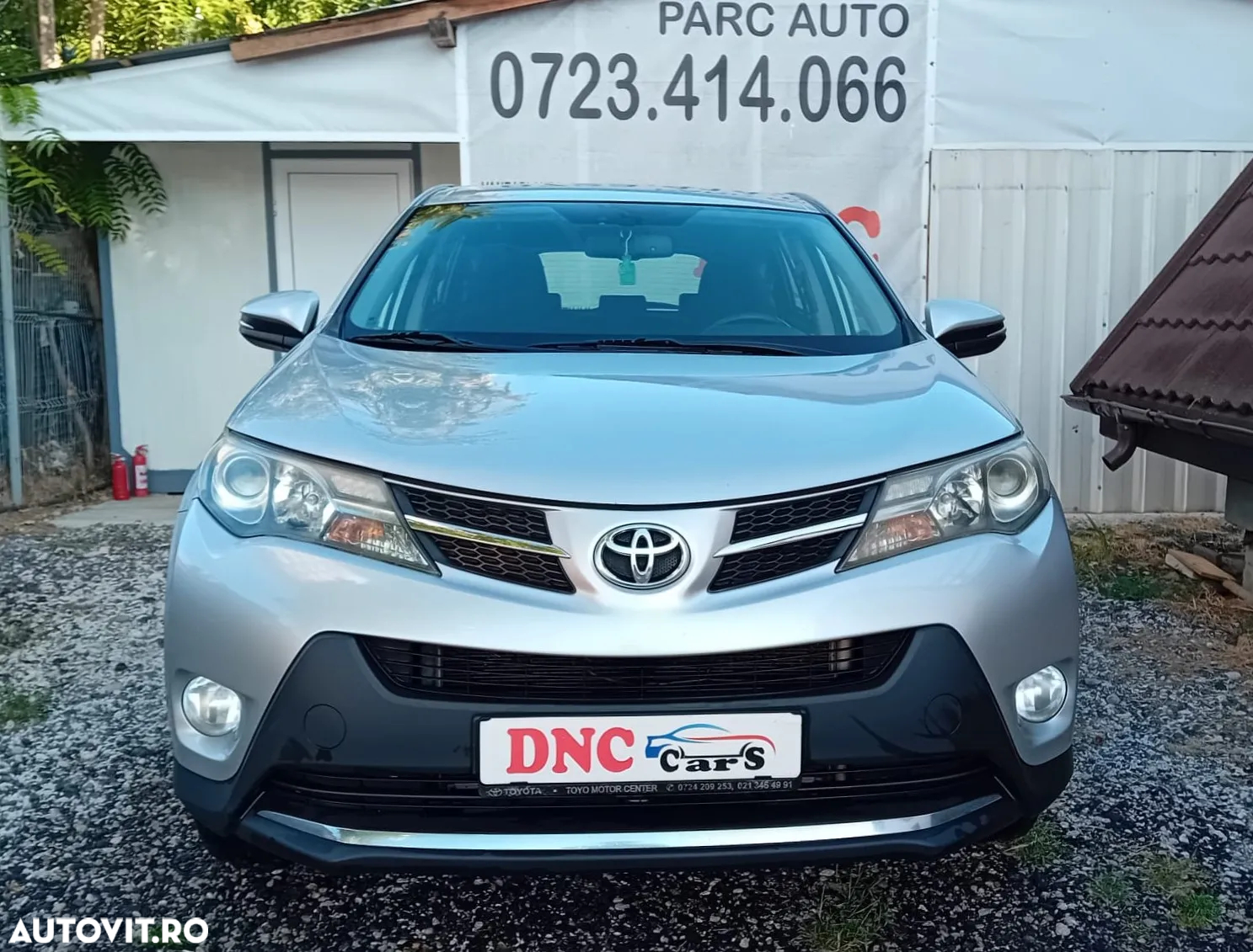 Toyota RAV4 2.2 D-4D 4WD Executive - 11