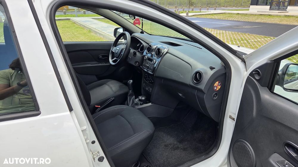 Dacia Logan ECO-G 100 Essential - 13