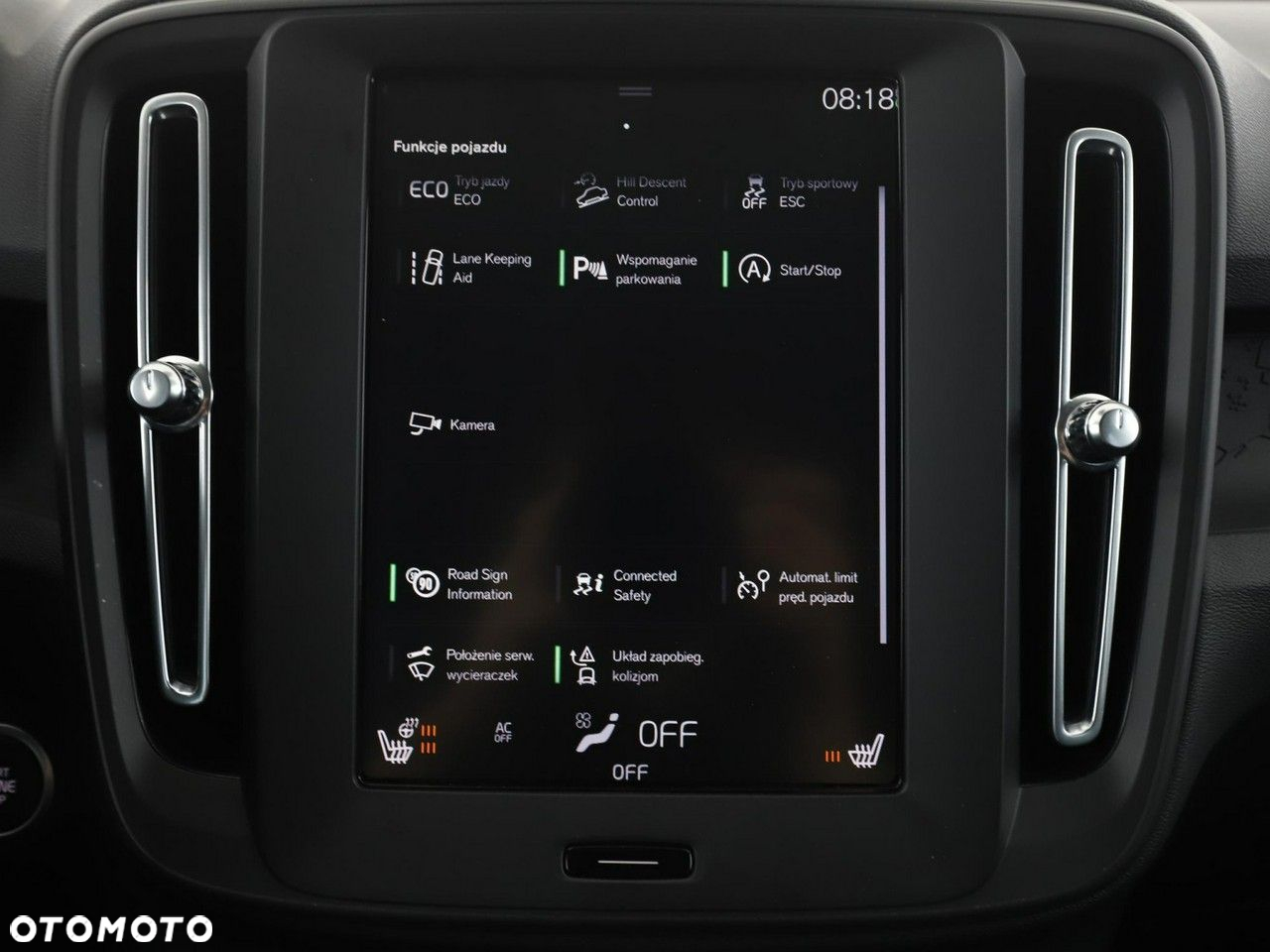 Volvo XC 40 T2 Momentum Core - 23