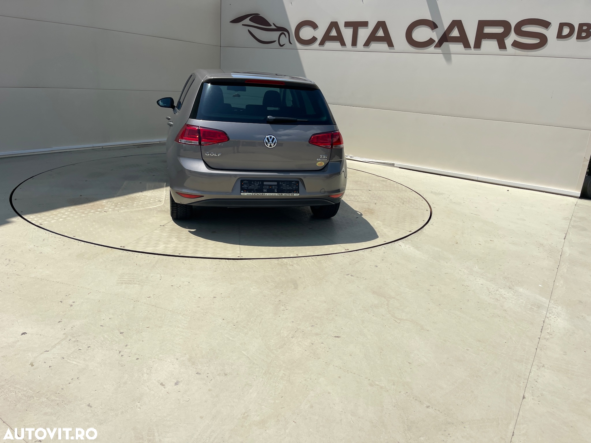 Volkswagen Golf 1.2 TSI BlueMotion Technology Comfortline - 13