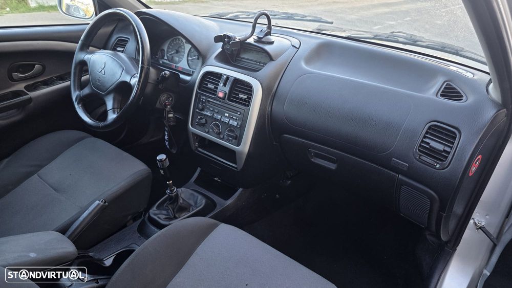 Mitsubishi Carisma HB 1.9 Di-D EXE TA+EC - 13