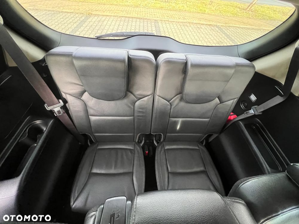 Kia Carens 1.7 CRDi Spirit - 12