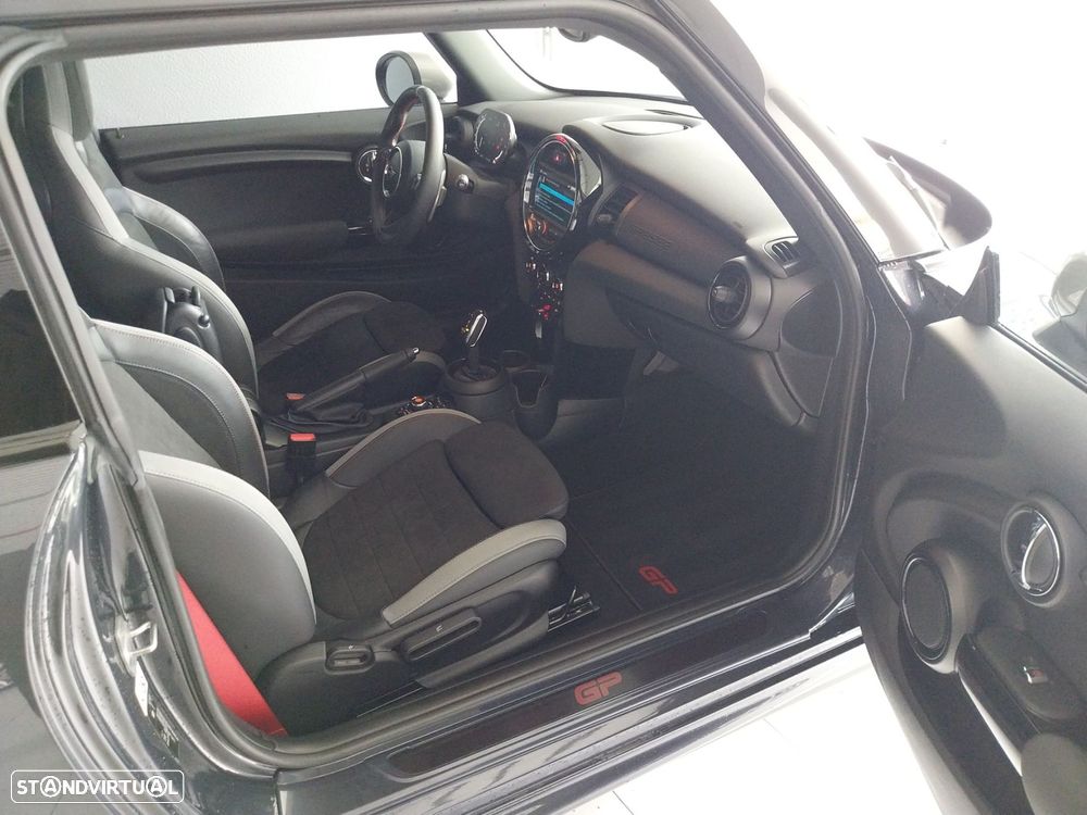 MINI 3 Portas John Cooper Works GP - 7