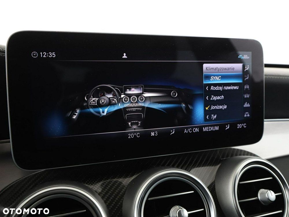 Mercedes-Benz Klasa C 300 4Matic 9G-TRONIC Night Edition - 26
