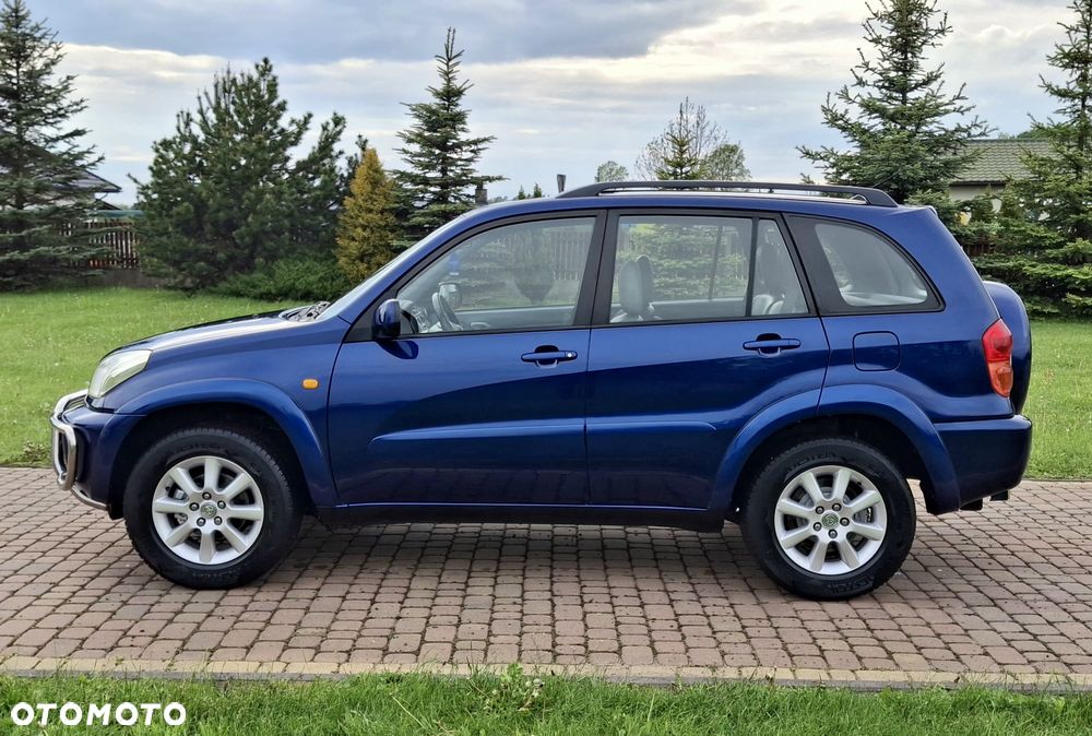 Toyota RAV4 2.0 VVT-i Sol - 11
