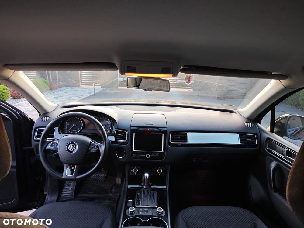 Volkswagen Touareg 3.0 V6 TDI BMT - 4