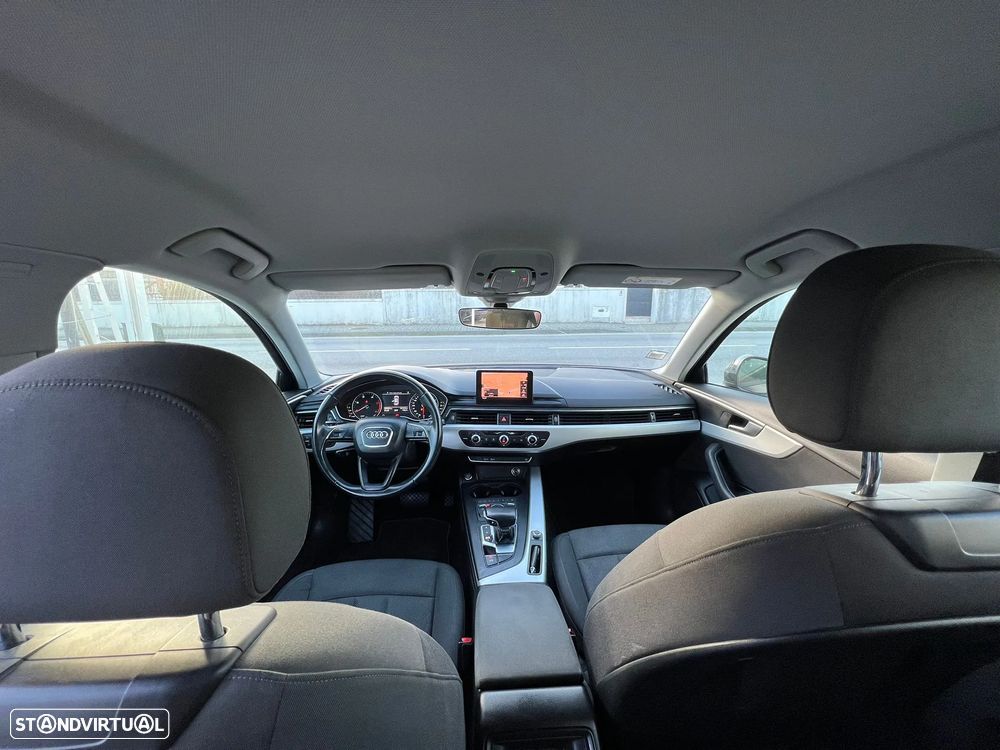 Audi A4 Avant 2.0 TDI Advance S tronic - 13