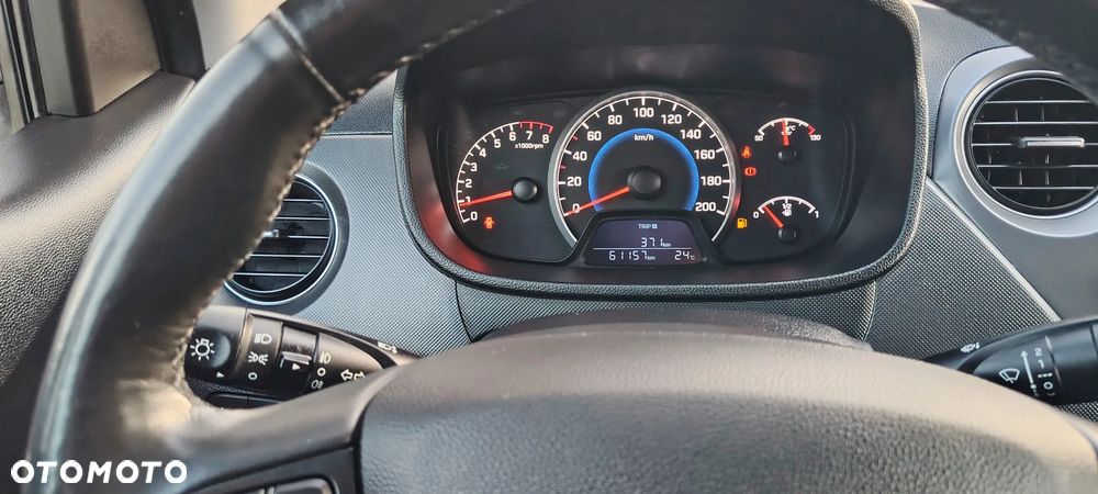 Hyundai i10 1.0 Premium - 31
