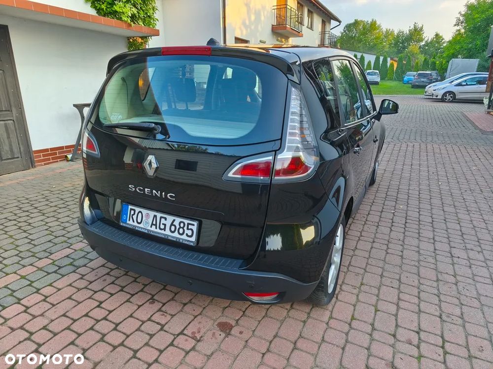 Renault Scenic 1.6 16V 110 TomTom Edition - 12