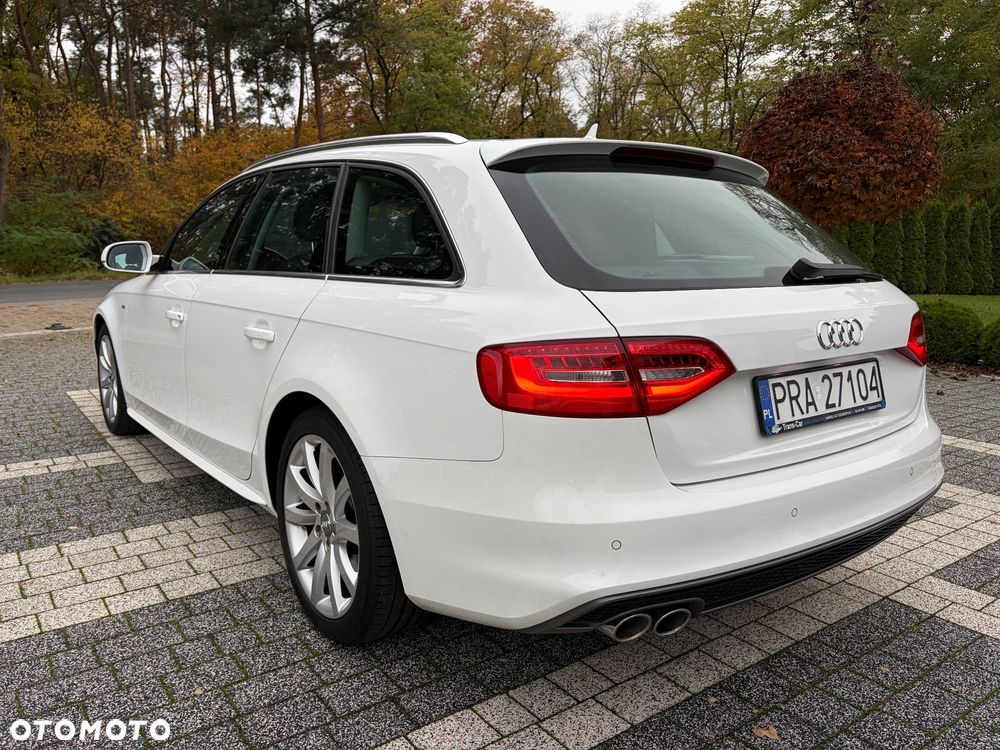Audi A4 Avant 2.0 TDI DPF multitronic S line Sportpaket - 4
