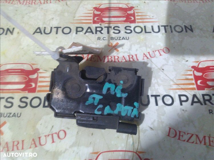 broasca capota stanga fata mercedes benz ml an fabr. 2014 - 1