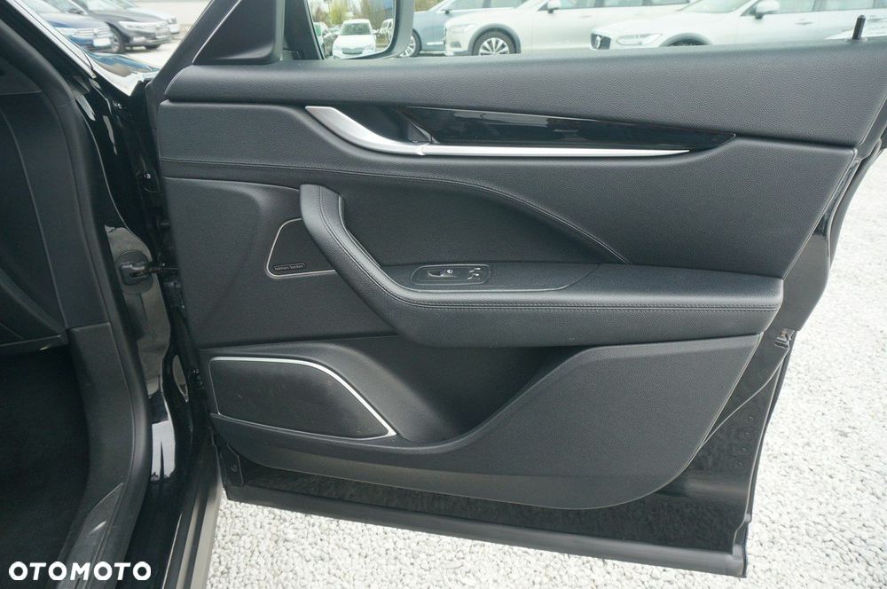 Maserati Levante - 27