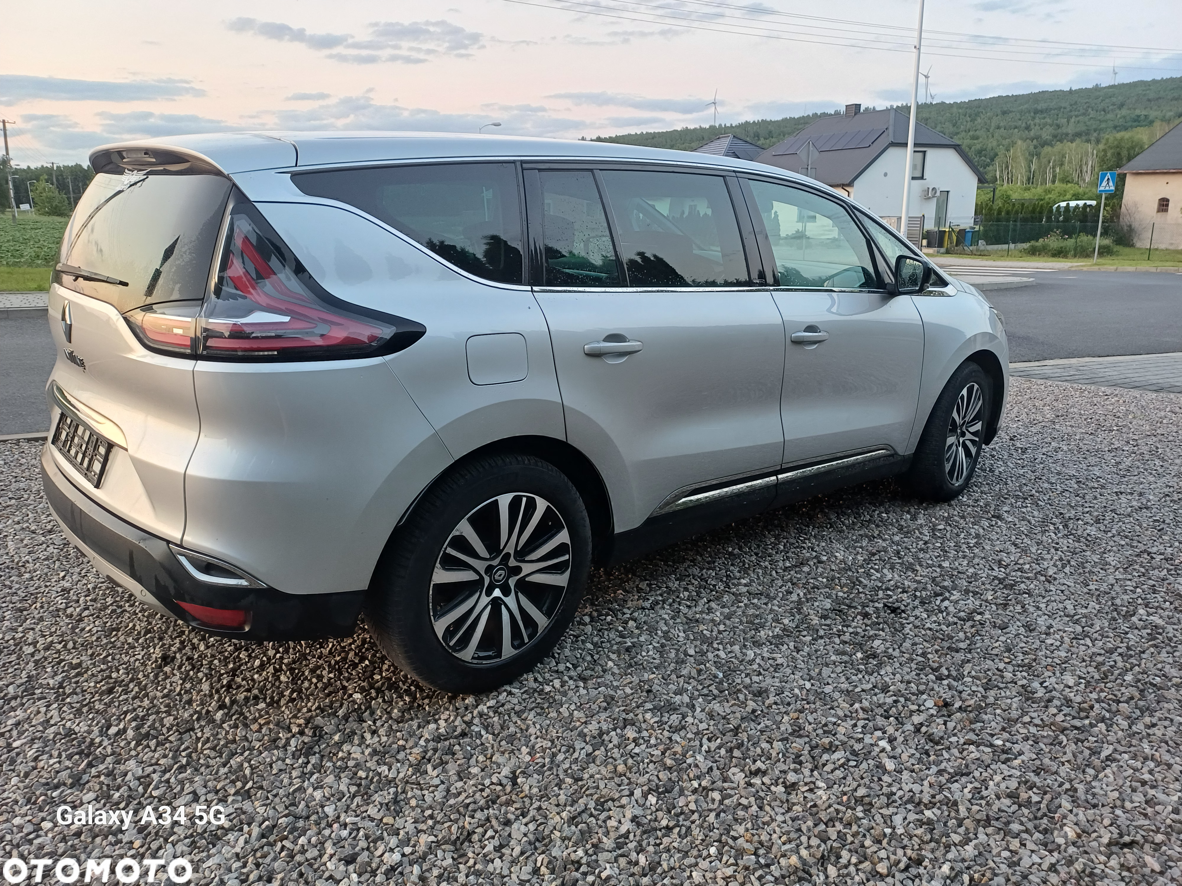 Renault Espace 1.6 dCi Energy Initiale Paris EDC - 9