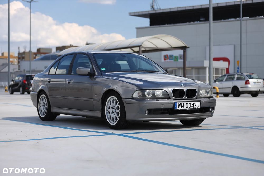 BMW Seria 5 - 1