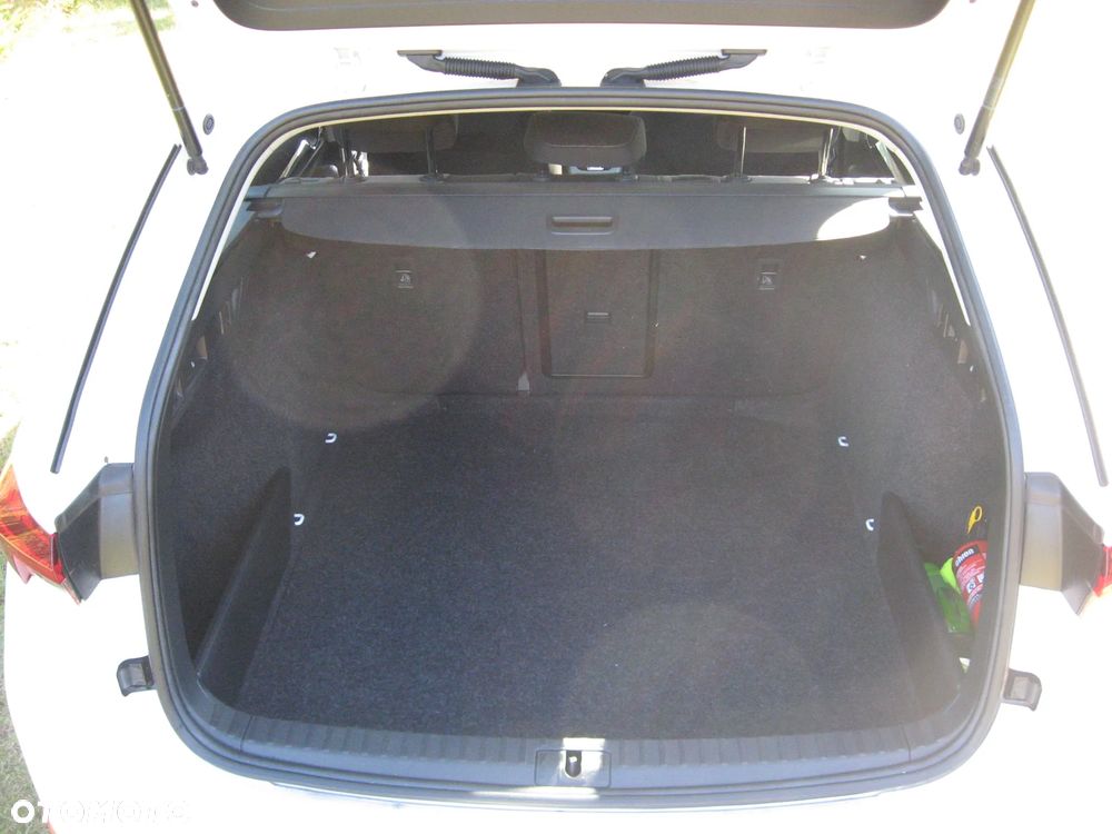 Skoda Octavia 2.0 TDI 4x4 Scout DSG - 23