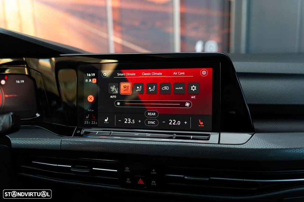 VW Golf 2.0 TSI GTI DSG - 12