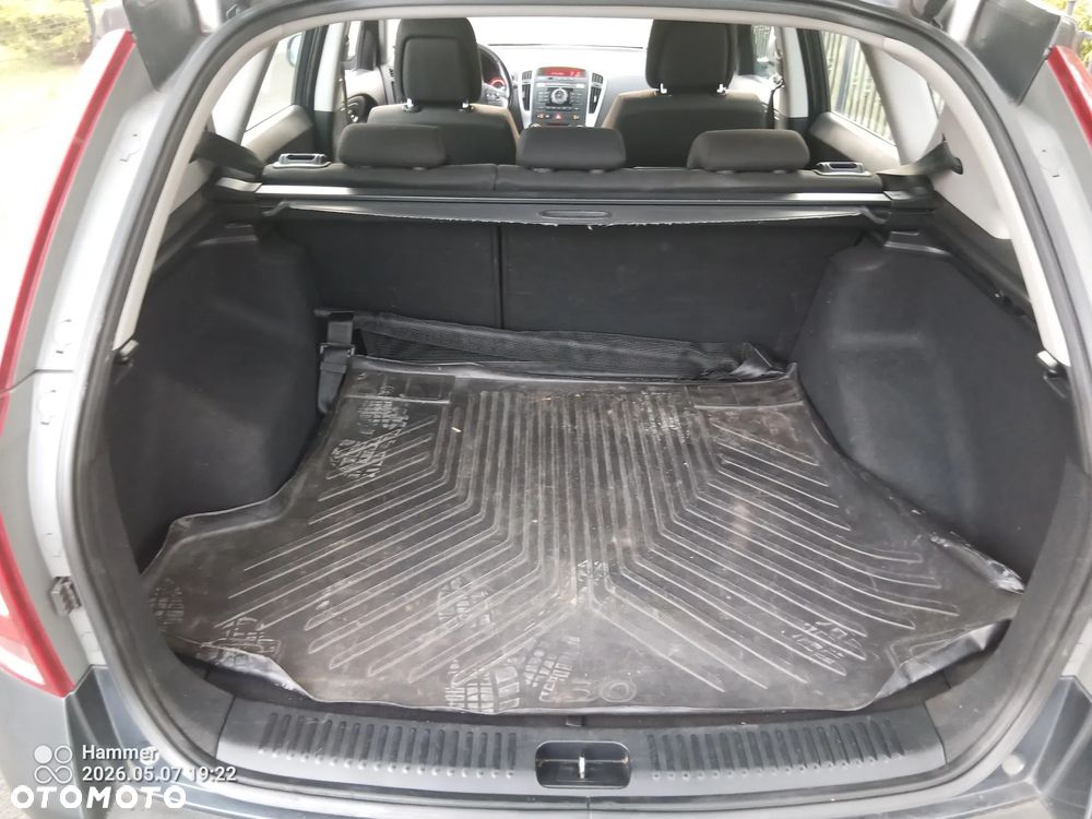 Kia Ceed 1.6 Crdi Comfort + - 17