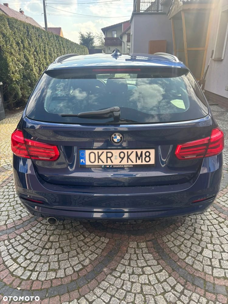 BMW Seria 3 318d - 6