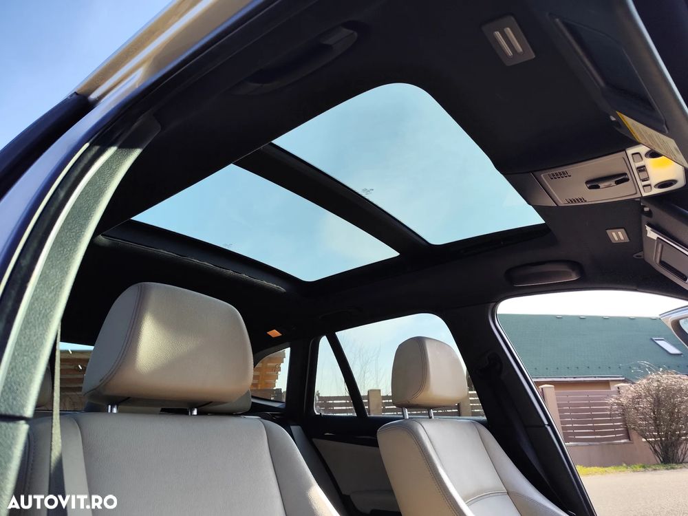 BMW X1 sDrive20d - 29